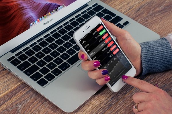 Comment choisir votre site de parrainage ?
